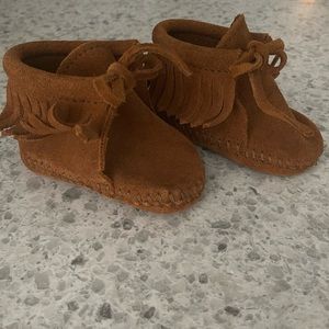 Minnetonka baby moccasins